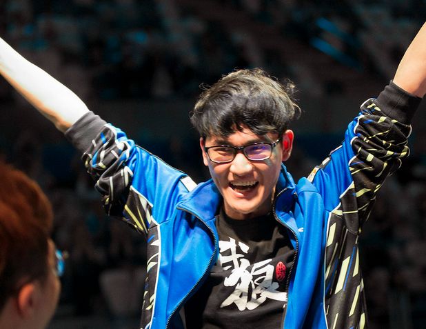 爱游戏在线登录Doinb与80激战美国队分钟Karsa在热火比赛中势不可挡,今夜北京国安备战社区盾看傻球迷的简单介绍